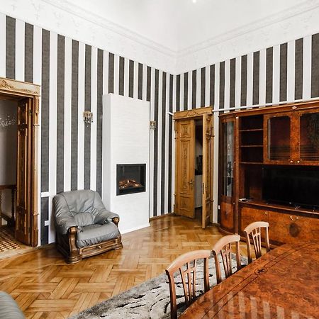 Katerynynska Street 3-Bedrooms Apartment 敖德萨 外观 照片