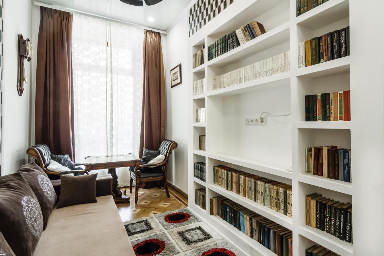 Katerynynska Street 3-Bedrooms Apartment 敖德萨 外观 照片