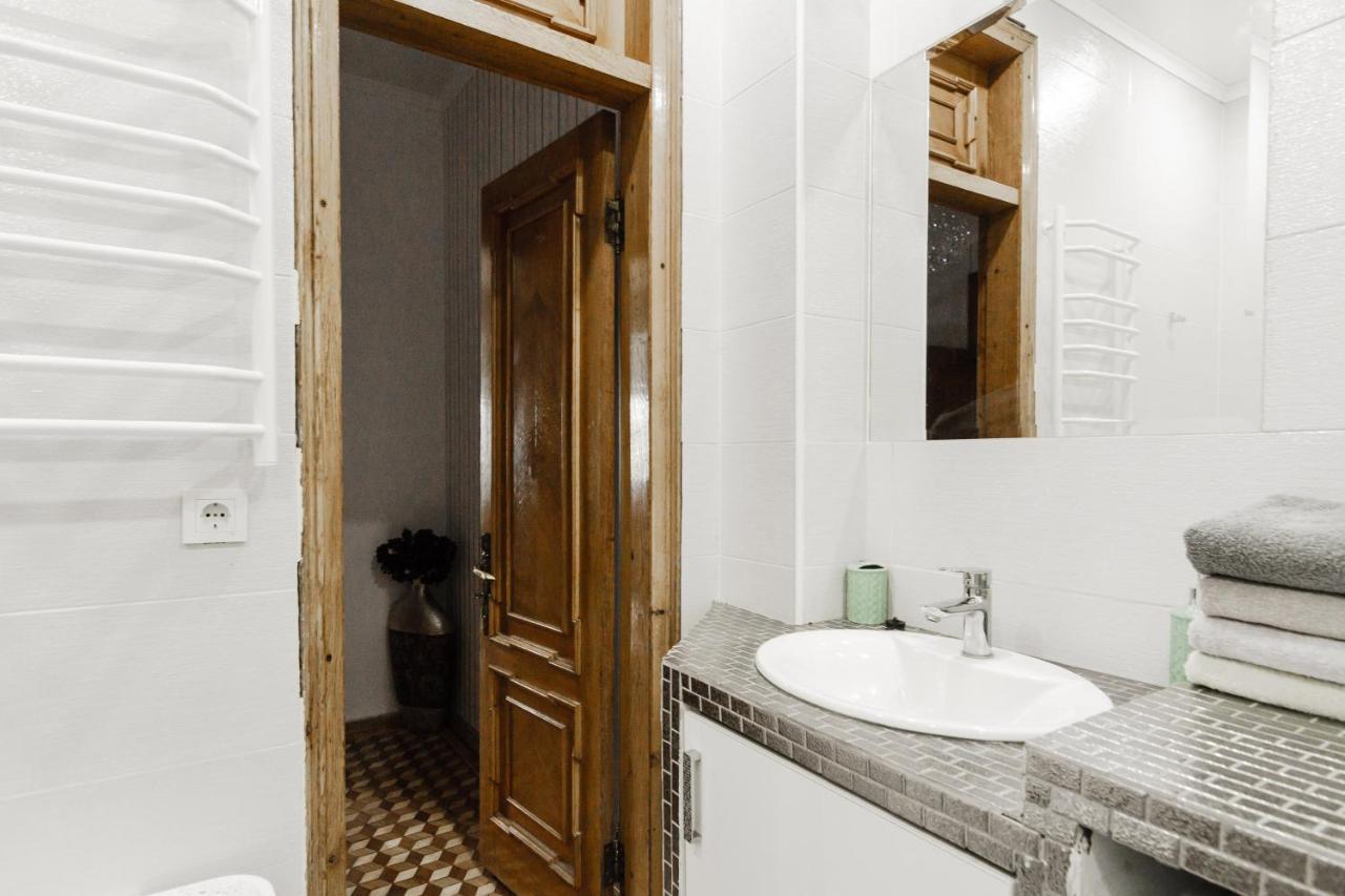 Katerynynska Street 3-Bedrooms Apartment 敖德萨 外观 照片